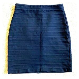 Express black ribbed skirt